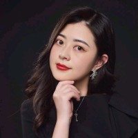 Eva Zeng