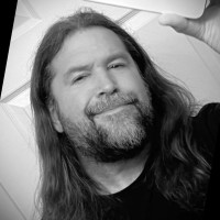 Aaron Hubrich