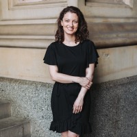 Victoria Hecker, Ma, R-Dmt