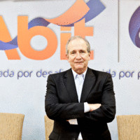 Fernando Valente Pimentel