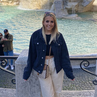 Ellie Carruthers