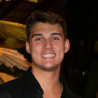 André Borges Moschen