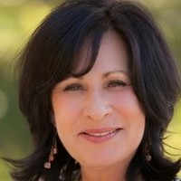 pamela Thomas