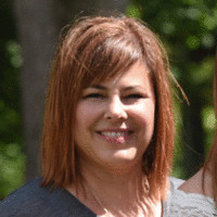 Nicole Mayer