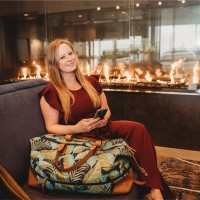Rachel Kerr, Mba