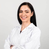 Eva Trošt Lah