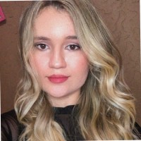 Amanda Holanda Moisés