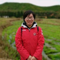 Della Huang