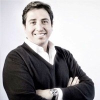 Leonardo Solís