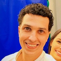 Robert Oliveira