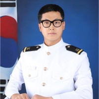 Hee Cheol Lee