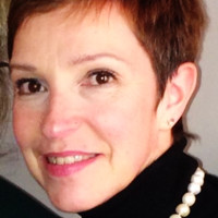 Christine Harrault