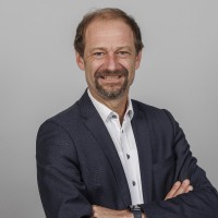 Dr. Thomas Dreier