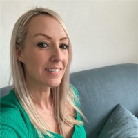 Laura L