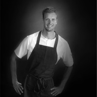 Niels van den Oetelaar