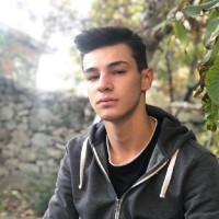 özgür uzer