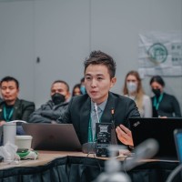 Liwei Hong