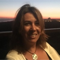 Patrícia Simões De Moura