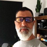 Elian Caron