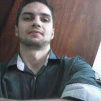 Tiago Sadovski De Souza