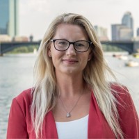 Lindsay Clawson