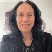 Evelyne Touraton