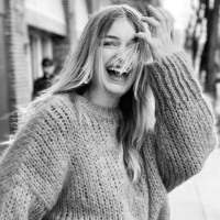 Laura Ray