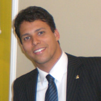 Persio Carleto De Almeida