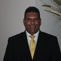 MARLON ROA