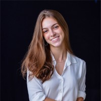 Bruna Alves Moreira Frare