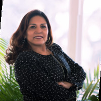 Linda Corona