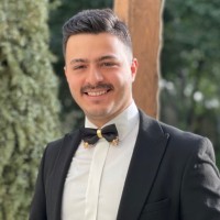 Arash Kamangar, Masc