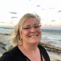 Cindy Cooper