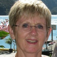 Lynley Dodge