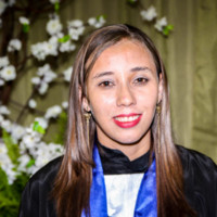 Aline Fernanda P. Bastos