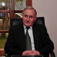 Carlos Manuelides