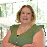Brenda Rust-Ealey, Lpc