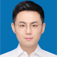 杨亚飞