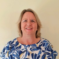 Amanda Lloyd-Harris