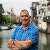 Leon Peeters