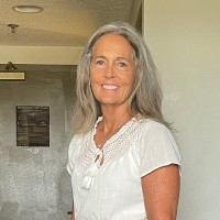 Sandra Lively