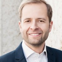 Dr. Johannes Keil