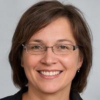 Amparo Miralles Lobato