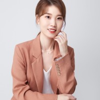 Gloria Gong