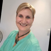 Elmarie Bienedell