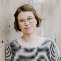 Lena F.
