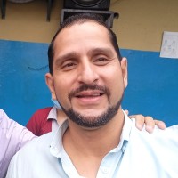 LEE VANG HO DE LA ESE