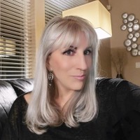 Karyn Huntting Peters