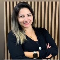 Vanessa Salines