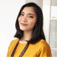 Nadya Irene Thourisia